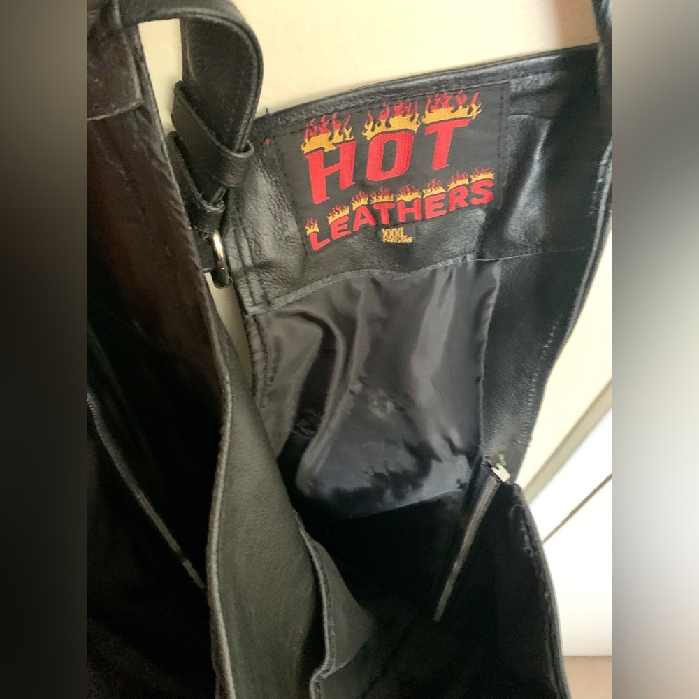 Hot Leathers Black Leather Chaps